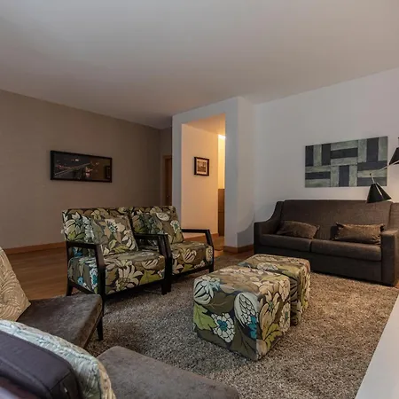 Apartment Engenheiro Miguel Pais 11